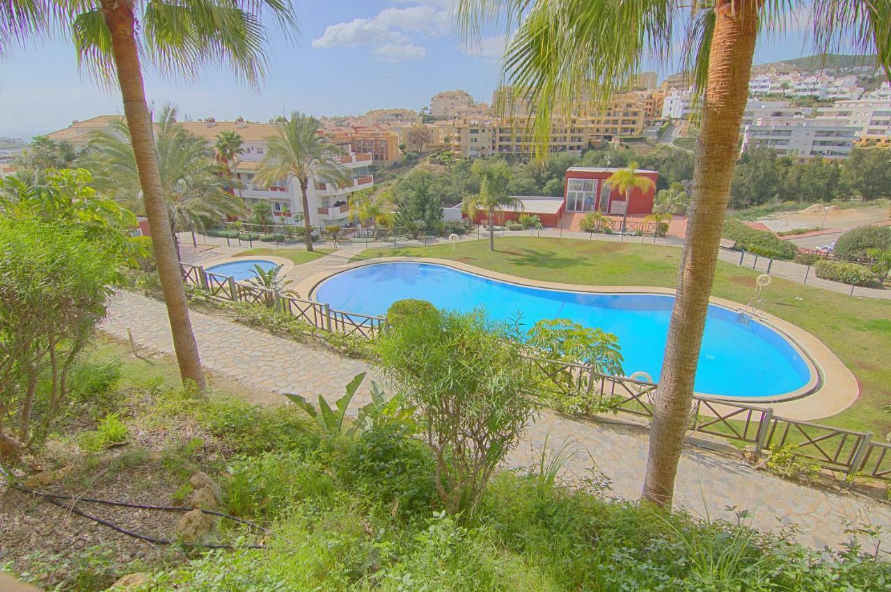 Isla Soleada Apt Sitio de Calahonda Ngoại thất bức ảnh
