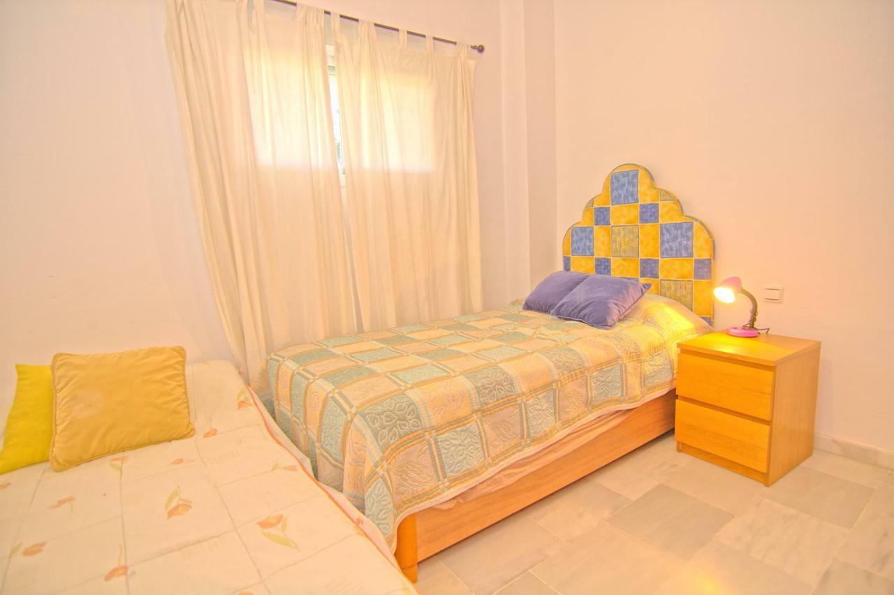 Isla Soleada Apt Sitio de Calahonda Ngoại thất bức ảnh